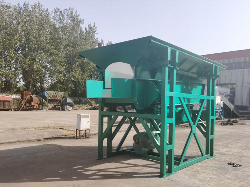 石英砂重型給礦機(jī)